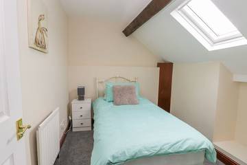 Cottage for 8 People in Bempton, East Riding of Yorkshire, Photo 1