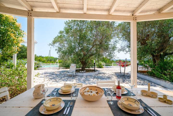 Appartamento vacanze per 4 persone, con Balcone/Terrazza e Giardino nonché Piscina ad Ostuni