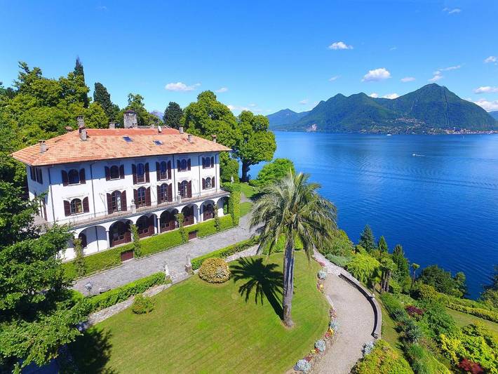 Villa pour 18 personnes, avec piscine et jardin ainsi que vue et vue sur le lac à Comune di Verbania - 2