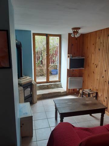 Holiday Rental for 14 People in Sainte-Enimie, Gorges du Tarn, Photo 4