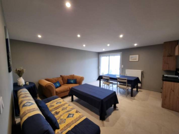 Gîte pour 4 personnes, avec vue ainsi que jardin et terrasse, animaux acceptés à Chaintré - 4