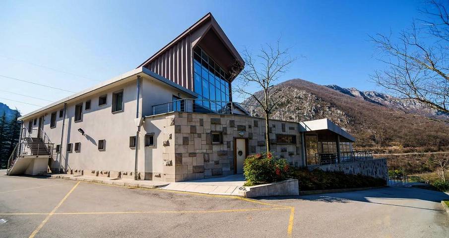 B&b per 3 persone, con Terrazza e Giardino nonché Vista lago e Panorama a Nova Gorica