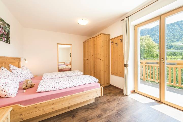 Ferienwohnung für 3 Personen, mit Balkon und Garten - 1