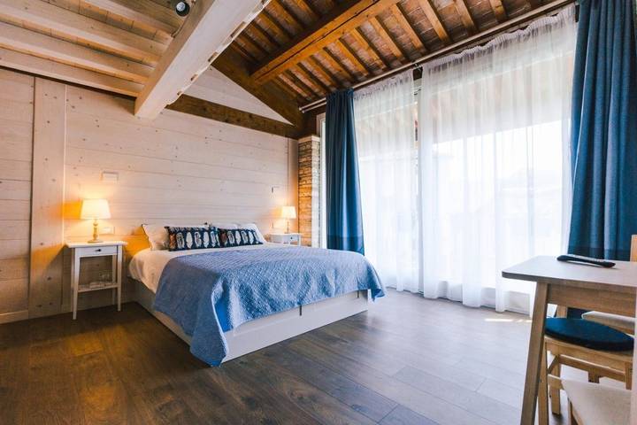 Location de vacances pour 2 personnes, avec jardin et piscine à Paderno del Grappa - 4