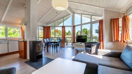 Ferienhaus für 6 Personen, mit Garten und Sauna sowie Whirlpool in der Lübecker Bucht