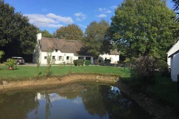 Location de vacances pour 10 personnes, avec jardin et terrasse à Saint-André-des-Eaux