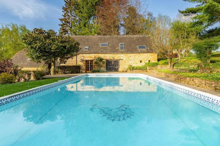 Location de vacances pour 5 personnes, avec piscine et terrasse ainsi que vue et jardin, animaux acceptés à Vimoutiers - 2