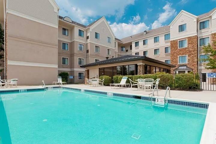 Estudio entero, Staybridge Suites Allentown Bethlehem Airport in Condado de Lehigh