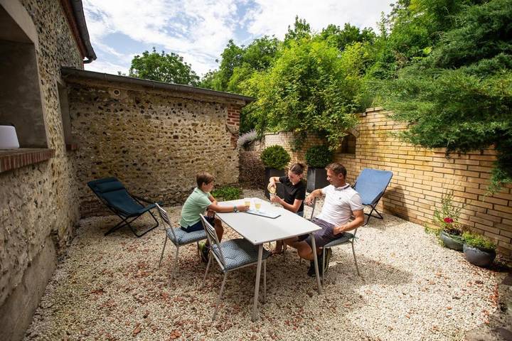 Location de vacances pour 4 personnes, avec jardin à Guise - 2