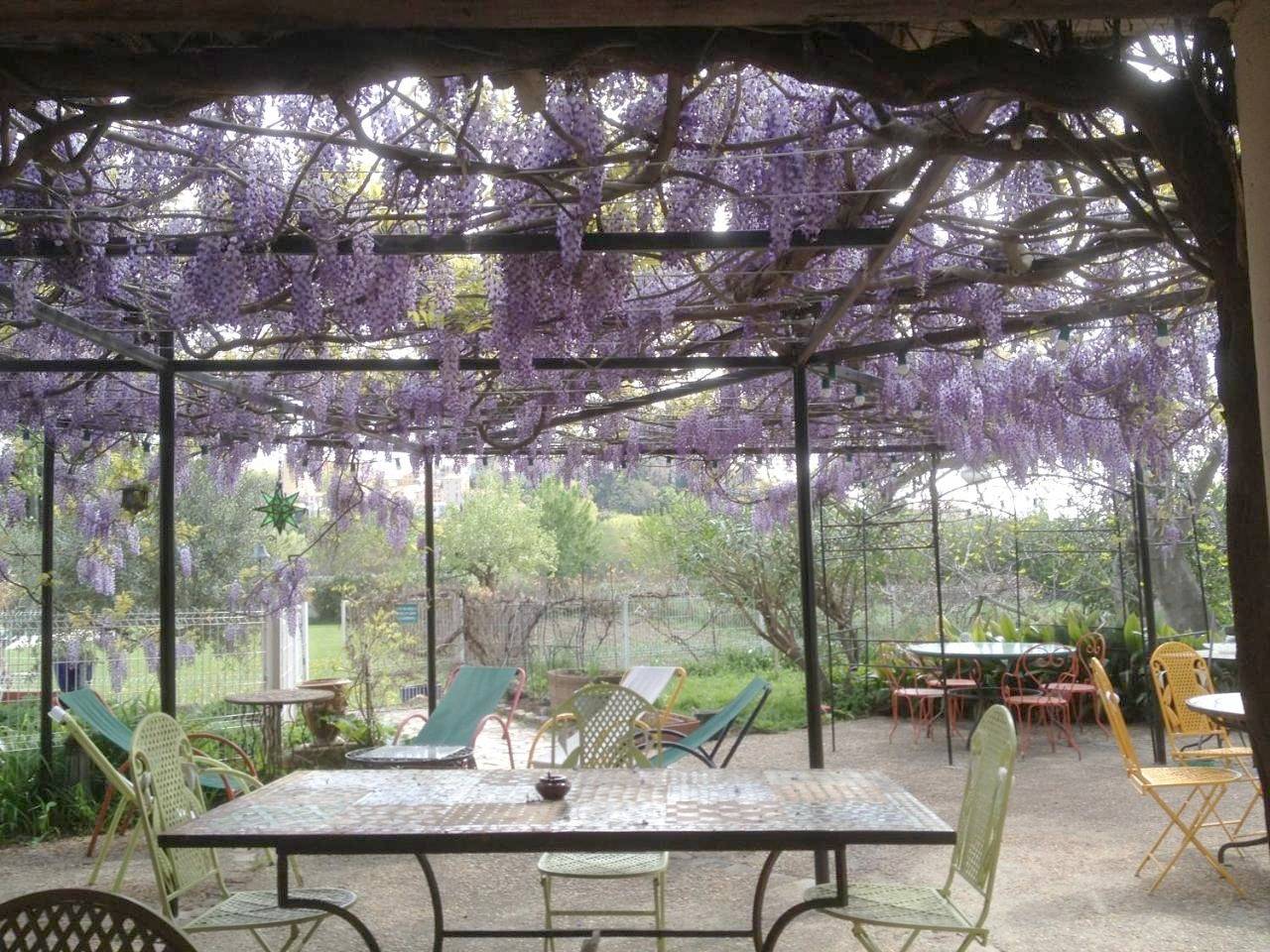 Les Jardins du Rebaut in Béziers, Côte d'Améthyste