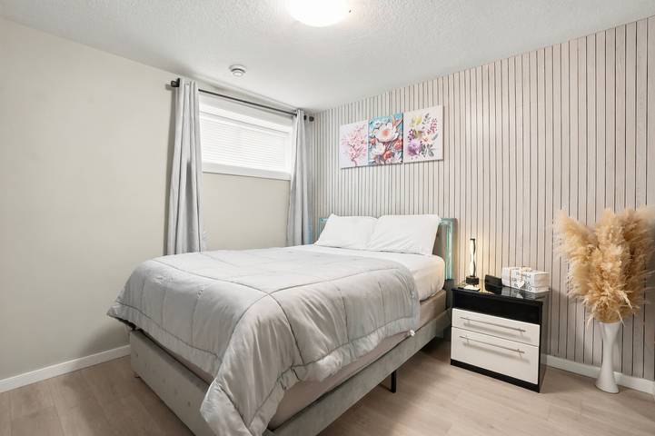 Entire apartment, Cozy 1-Bedroom Apartment in Calgary with Kitchenette in Calgary, Canadian Rocky Mountains