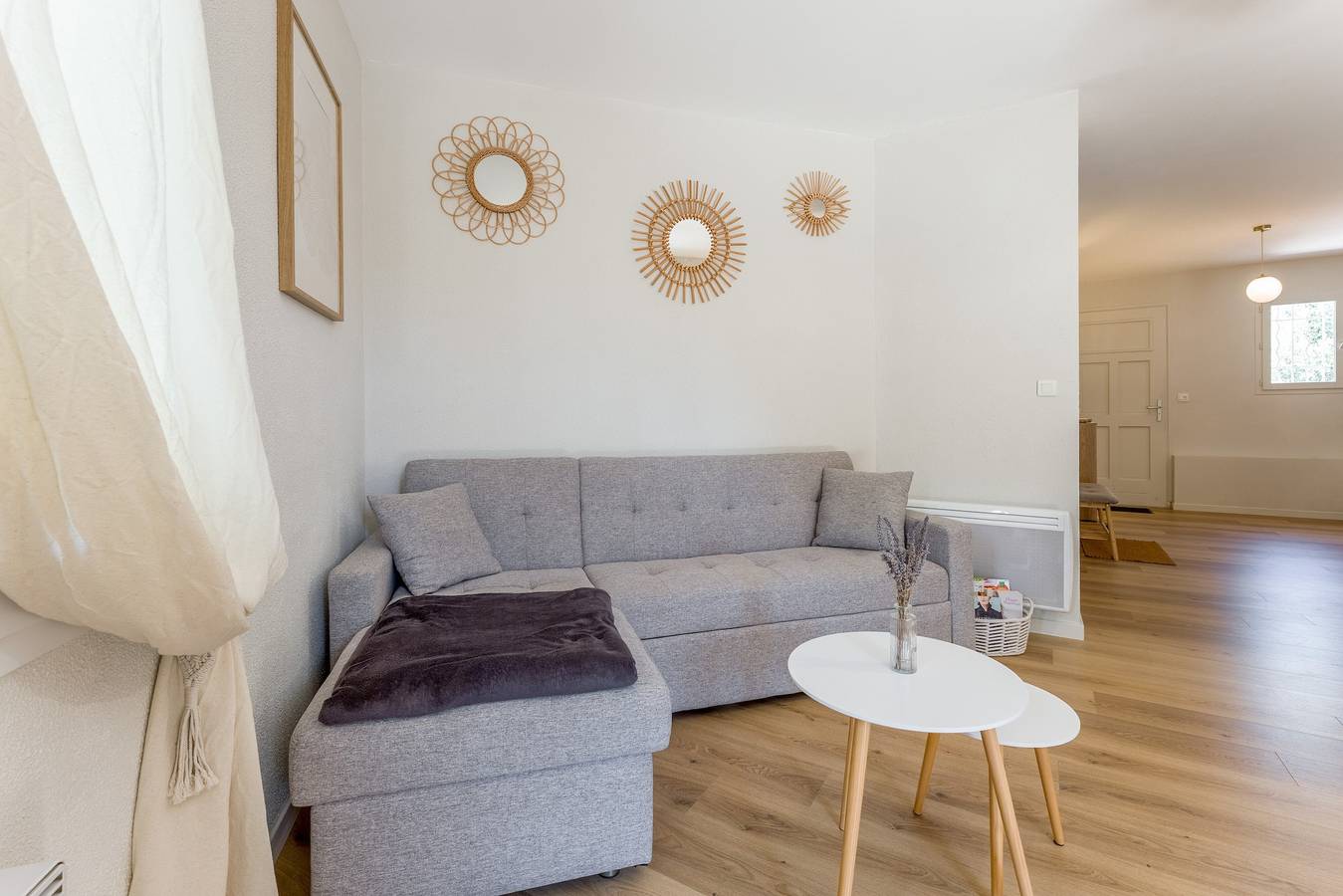 „Maison Santolina“ mit privater Terrasse, Wlan und Klimaanlage in Villeneuve-lès-Avignon, Nimes und Umgebung