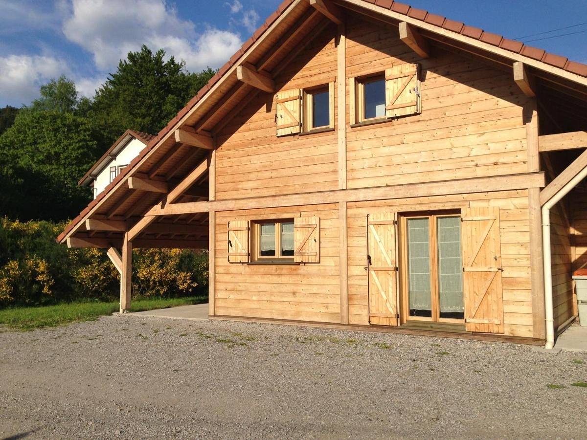Three-Bedroom Chalet in Thiéfosse, Parc naturel régional des Ballons des Vosges