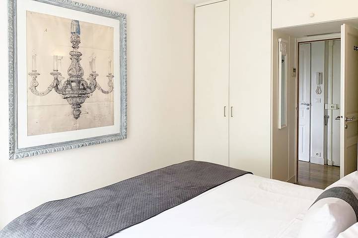 Gîte pour 4 personnes, avec balcon dans Theatre De La Tour - 4