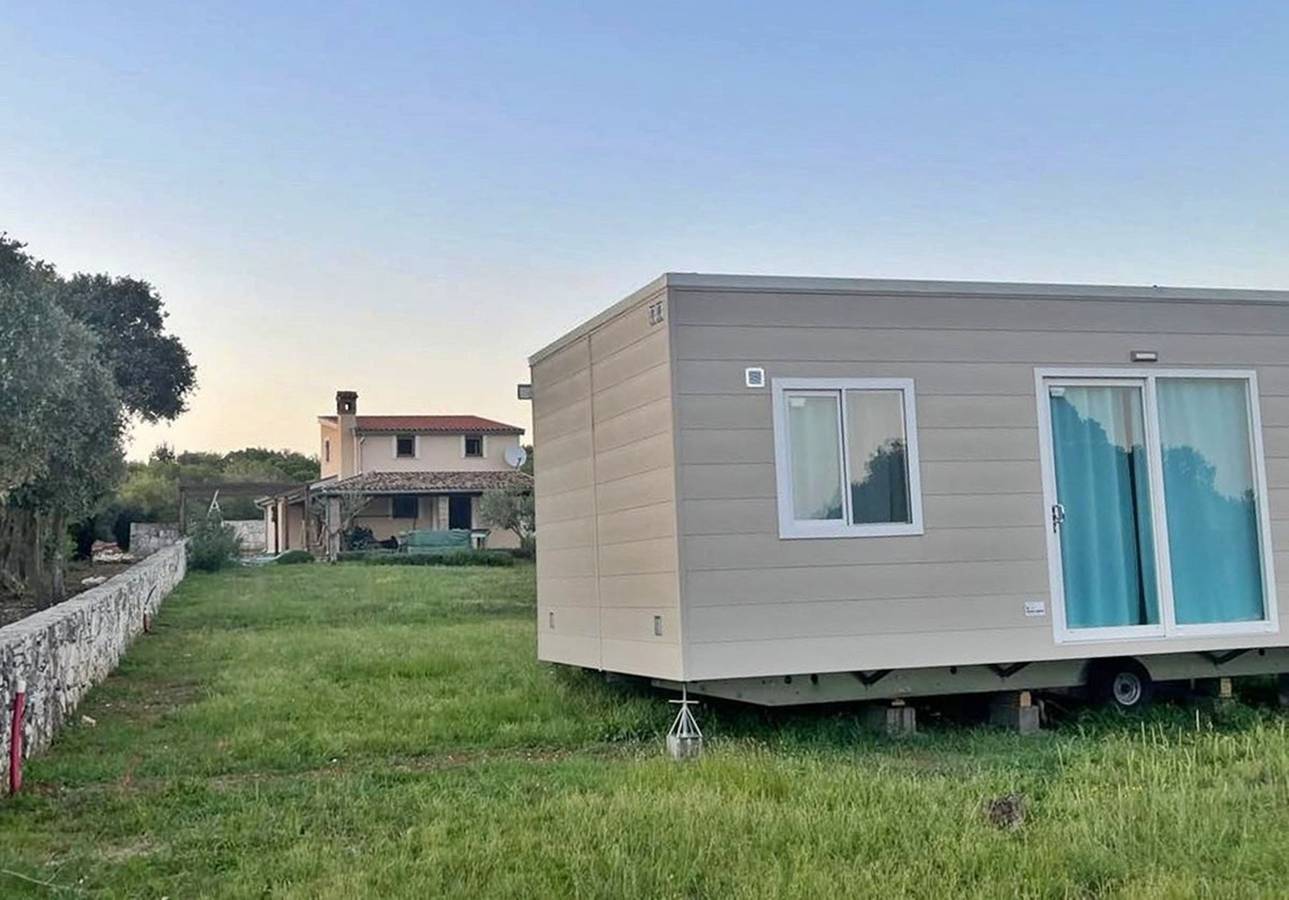 Casa Vala Romana - Big Garden, Jacuzzi, Free Bikes in Pjescana Uvala, Südküste Istrien
