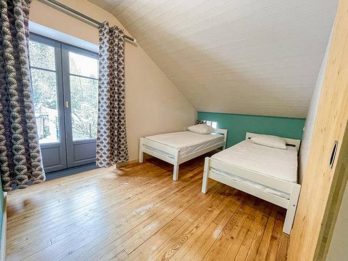 Location de vacances pour 4 personnes, avec jardin, adapté aux familles à Chenereilles - 4