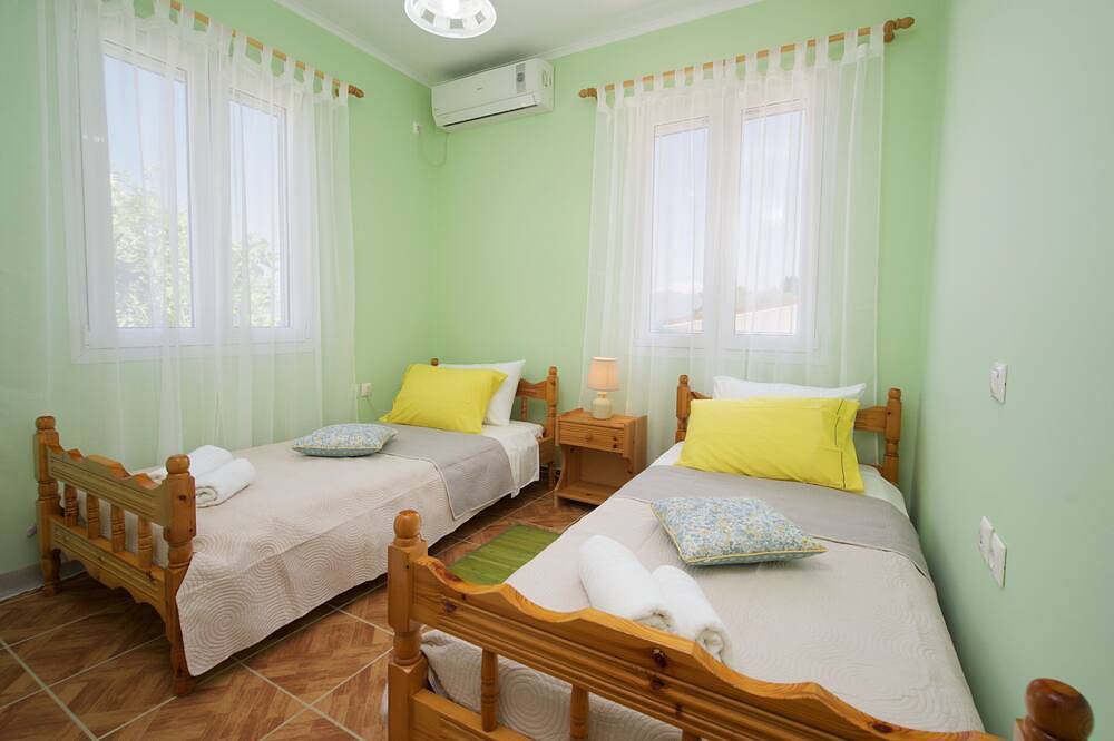 Venetia's House with great sea view, 50 m from beach in Sami, Kefalonia