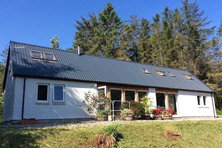 Vacation rental for 6 people, with yard in Scotland