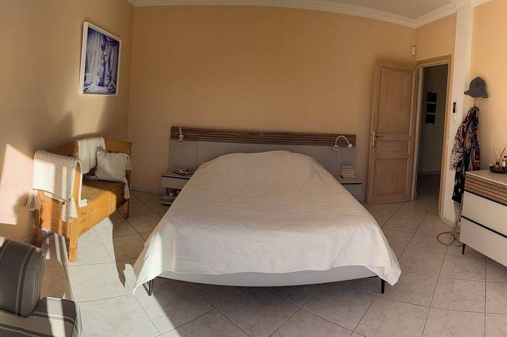 Location de vacances pour 8 personnes, avec jardin et balcon à Pégomas - 2