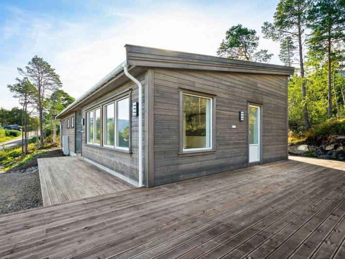 Ferienhaus für 4 Personen, mit Terrasse in Gjemnes