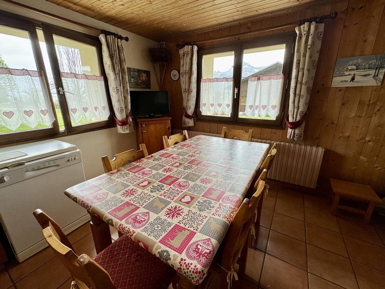 Le Bois Joli in Crest-Voland, Albertville region