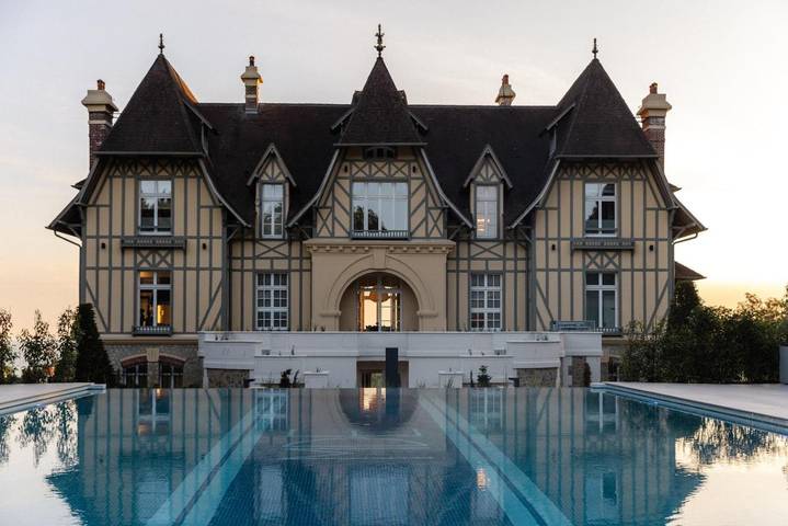 Hotel para 2 personas, con jacuzzi y sauna además de jardín y piscina - 1