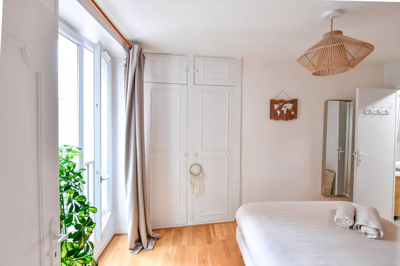 Ganze Wohnung, Beverage & Food Paris spots in Paris, Ile de France