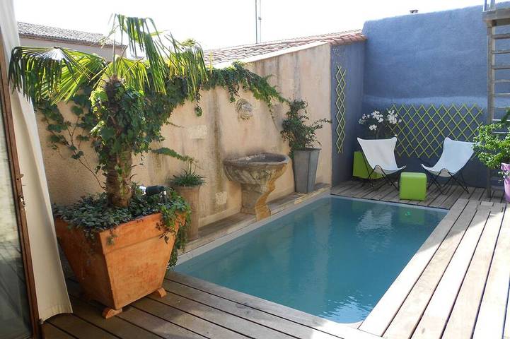 Holiday apartment for 6 people, with balcony and pool, with pets - 1