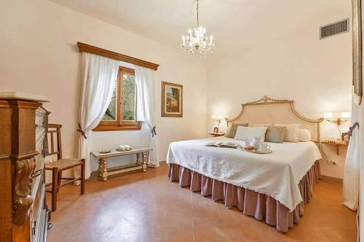 Location de vacances pour 10 personnes, avec jardin et piscine à Impruneta - 4