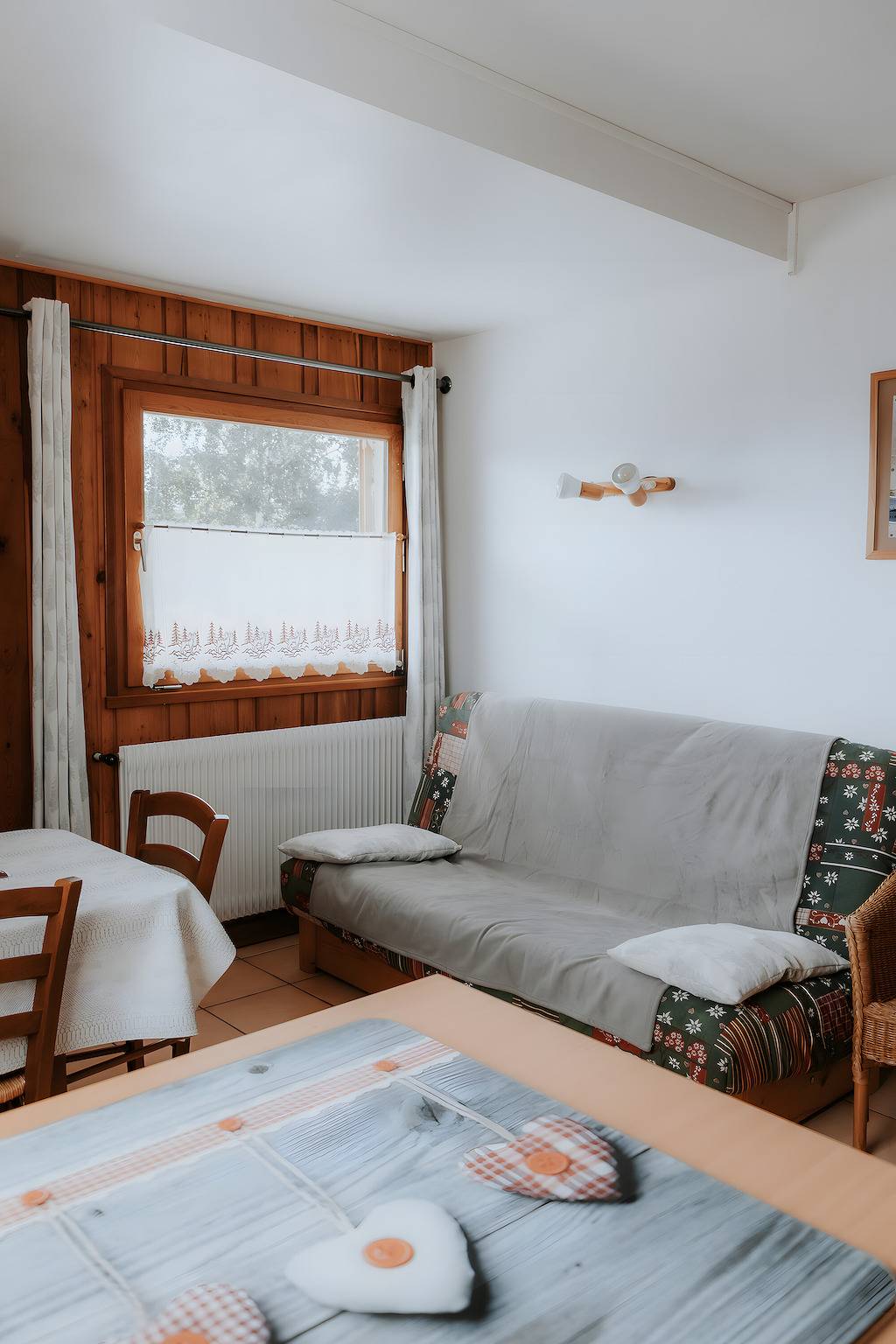 Chalet 'Jean Pierre Skilodge' avec vue sur la montagne, jardin commun et Wi-Fi in La Toussuire, Fontcouverte-la-Toussuire