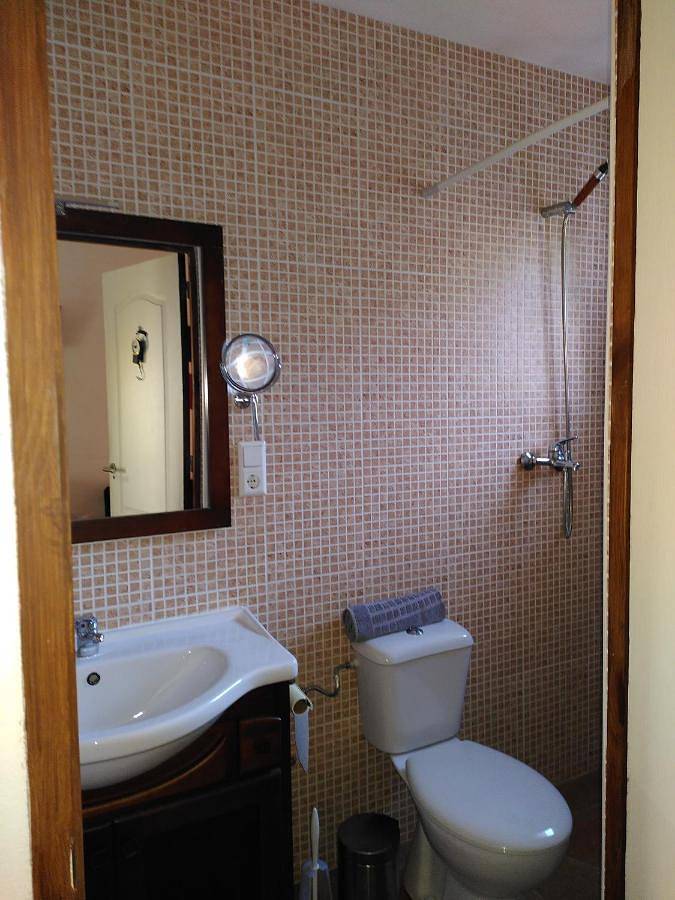 Casa rural para 2 personas, con jardín y vistas además de piscina y piscina para niños, Se admiten mascotas en Callosa de Ensarriá - 3