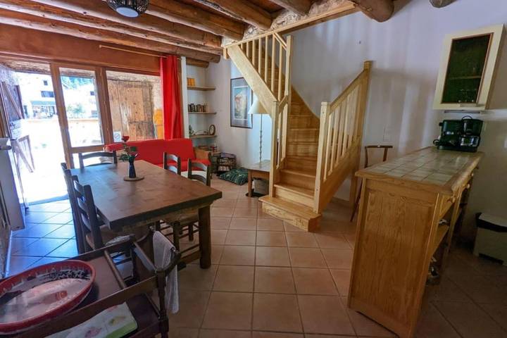 Gîte pour 4 personnes, avec vue et terrasse à Villar-d'Arêne - 3