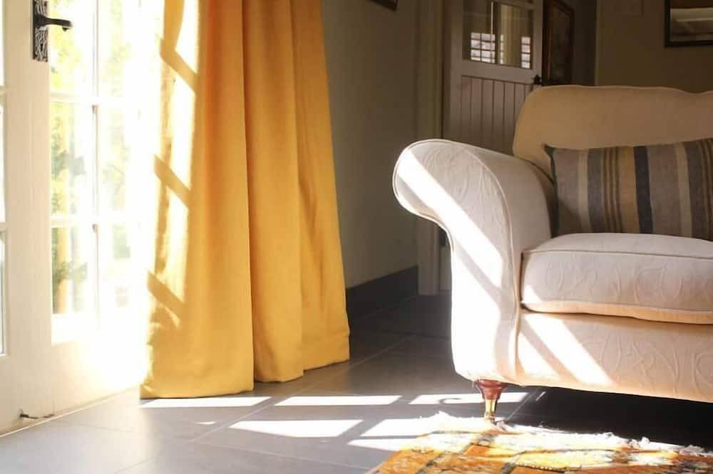 Entire apartment, Luxury country stay near Edenbridge, Kent. in Hever, Kent