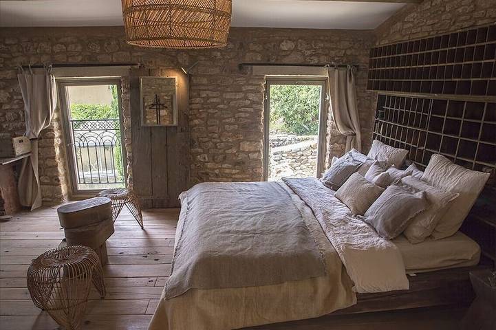 Location de vacances pour 6 personnes, avec jardin à La Capelle-et-Masmolène - 3