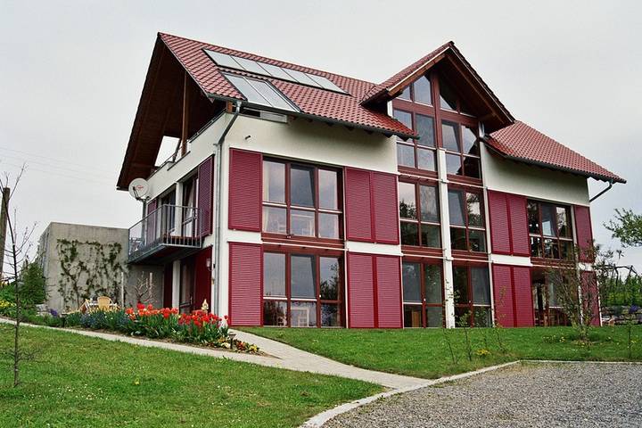 Ferienwohnung für 4 Personen, mit Balkon/Terrasse und Terrasse sowie Garten in Überlingen - 3
