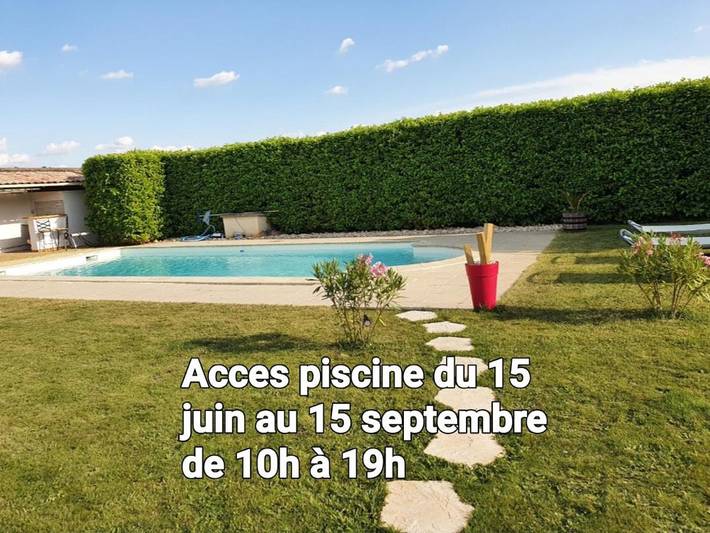 Gîte pour 6 personnes, avec Terrasse et Jacuzzi ainsi que Jardin et Piscine à Le Pouzin