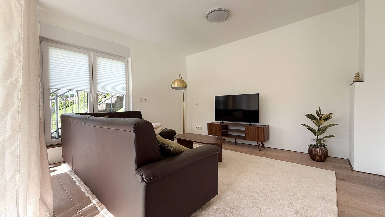 Apartamento entero, Moderno y espacioso apartamento de 2 habitaciones in Irrel, Bitburg-Prüm
