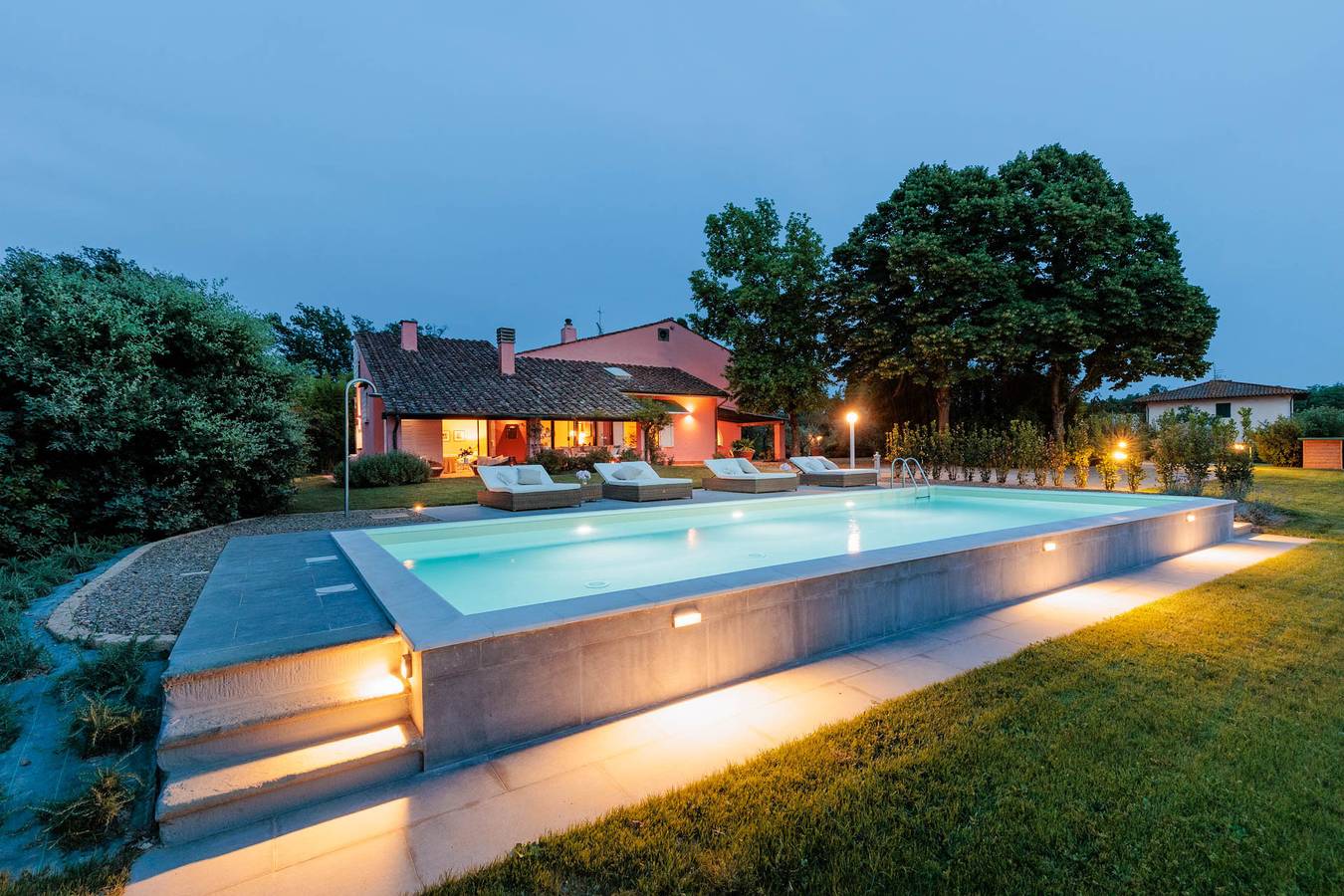 Cà Uvenere, Modern Farmhouse with Pool in Bientina, Pisa Provinz