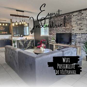 Gîte pour 5 personnes, avec jardin et terrasse, animaux acceptés à Plouguiel