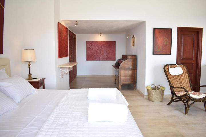 Location de vacances pour 4 personnes, avec jardin ainsi que piscine et vue, animaux acceptés à Hydra - 4