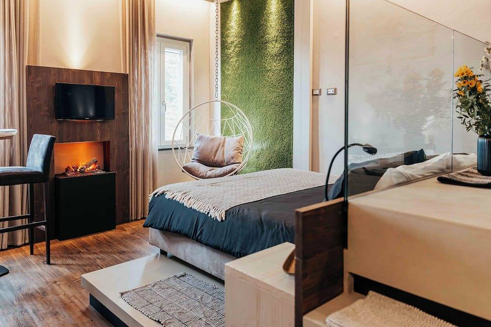 Entire apartment, Casa 67 Seaview Suite & Luxury Bath in Manarola, Riomaggiore Municipality