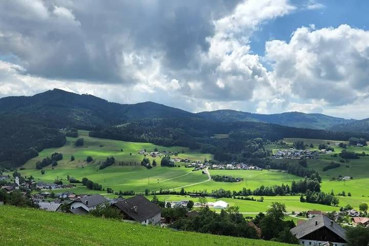 Villa für 8 Personen, mit Garten und Balkon im Salzkammergut