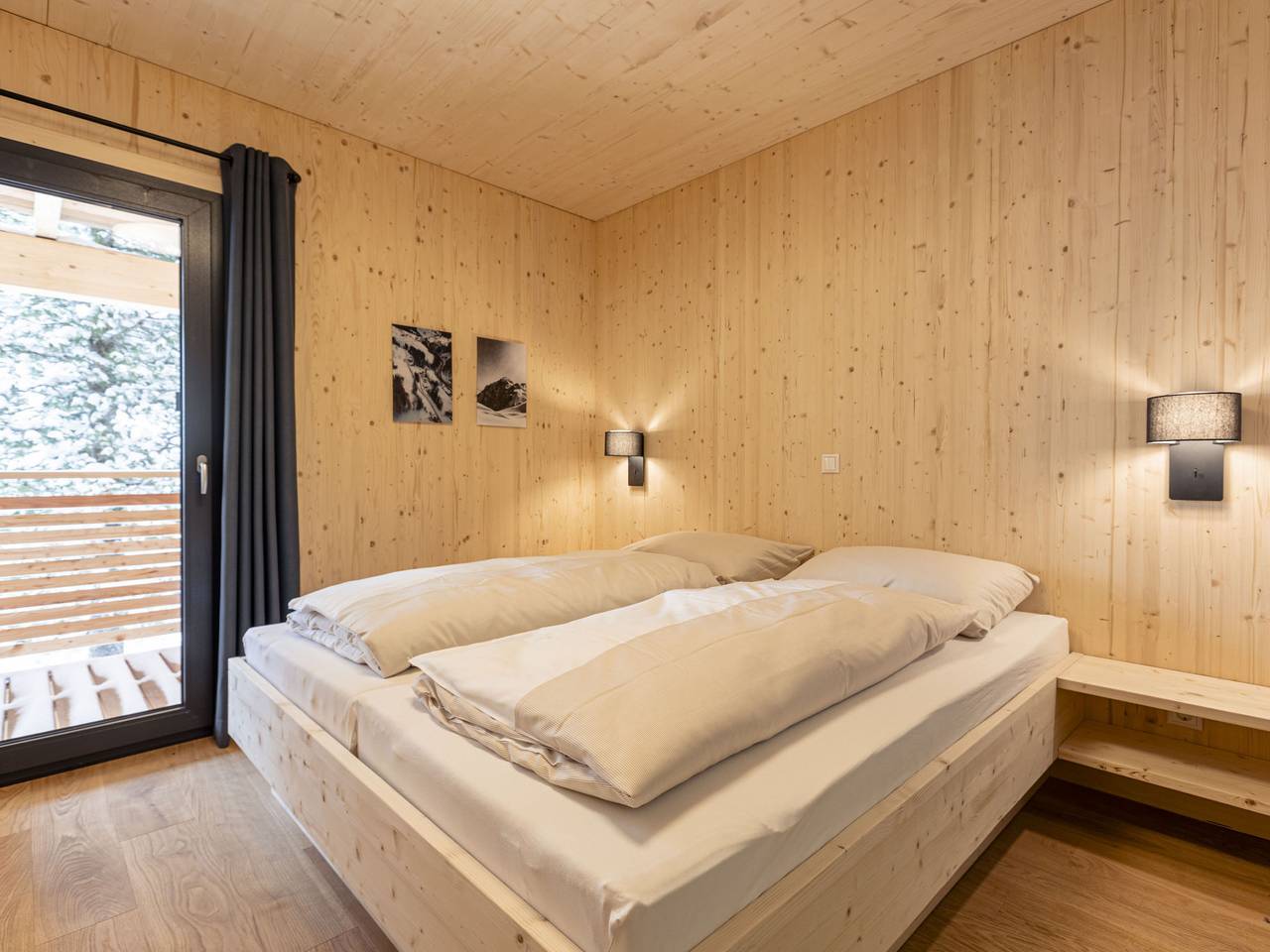 Superior Chalet mit Sprudelpool innen in Stadl-Predlitz, Turracher Höhe