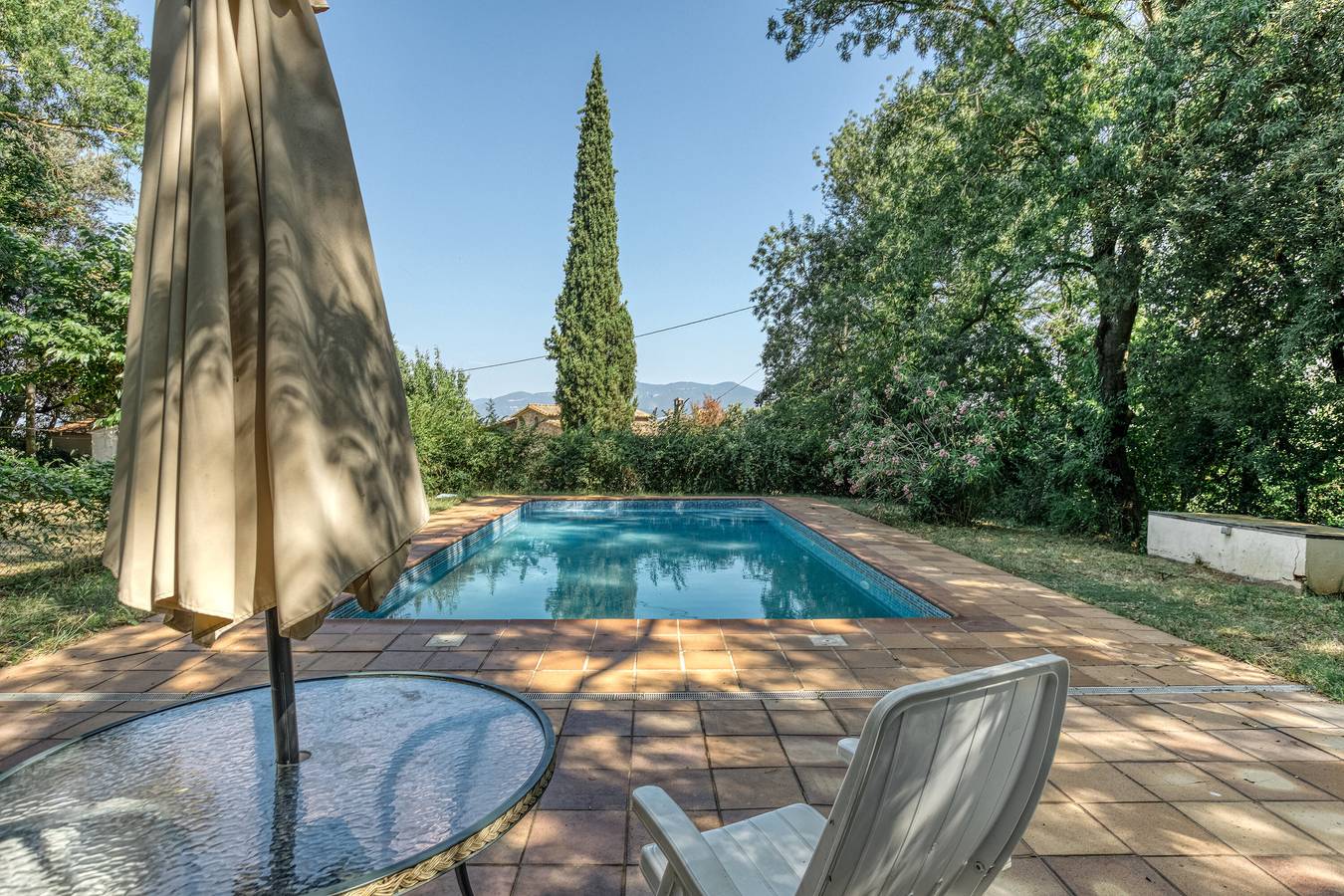 Chalet 'El Revolt De Martís' con piscina privada, terraza privada y Wi-Fi in Esponellá, Pla de l'Estany