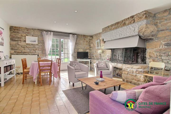 Gîte pour 5 personnes, avec Terrasse et Jardin à Sainte-Hélène (France)