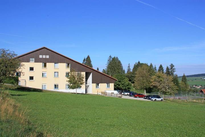 Parc de vacances pour 3 personnes, avec sauna ainsi que jardin et terrasse à Métabief - 2