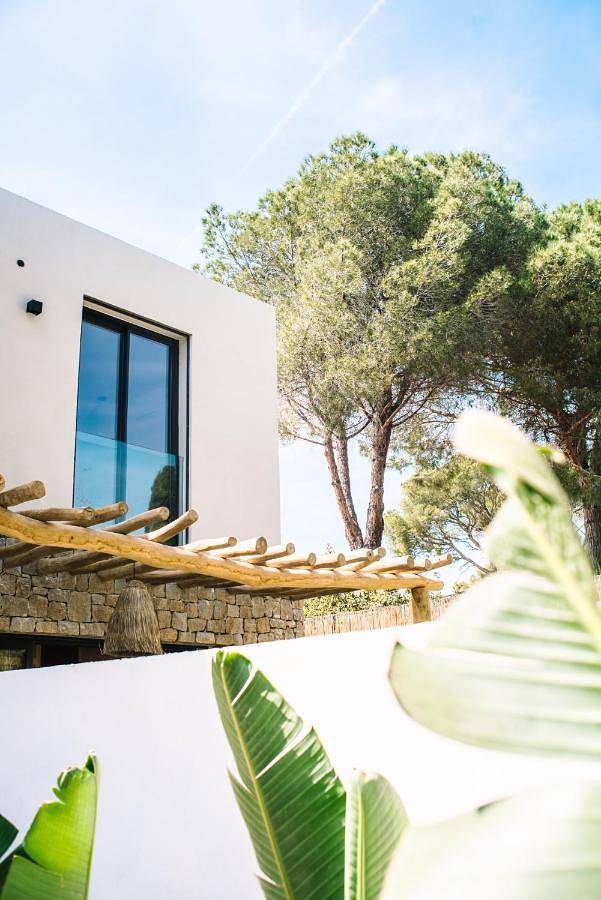 Location de vacances pour 8 personnes, avec piscine et jardin, animaux acceptés dans Plage du Débarquement (La Croix-Valmer) - 3