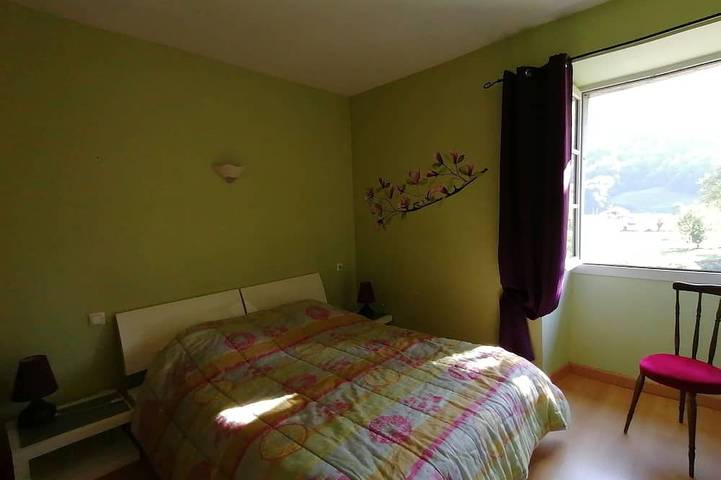 Location de vacances pour 4 personnes, avec terrasse et jardin à Laruns - 2