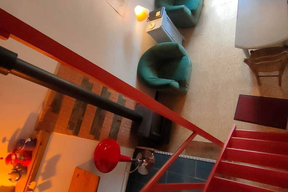 Appartement entier, Domo de abundo bis, studio cosy au pied du pic bugarach in Bugarach, Parc naturel régional Corbières-Fenouillèdes