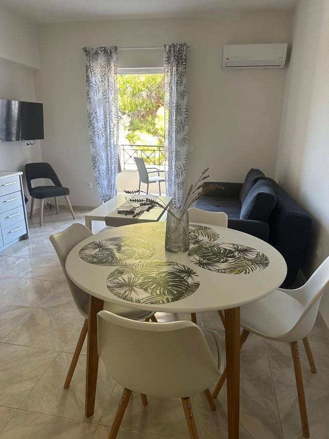 Appartement entier, Two-Bedroom Apartment in Porto Heli, Argolide